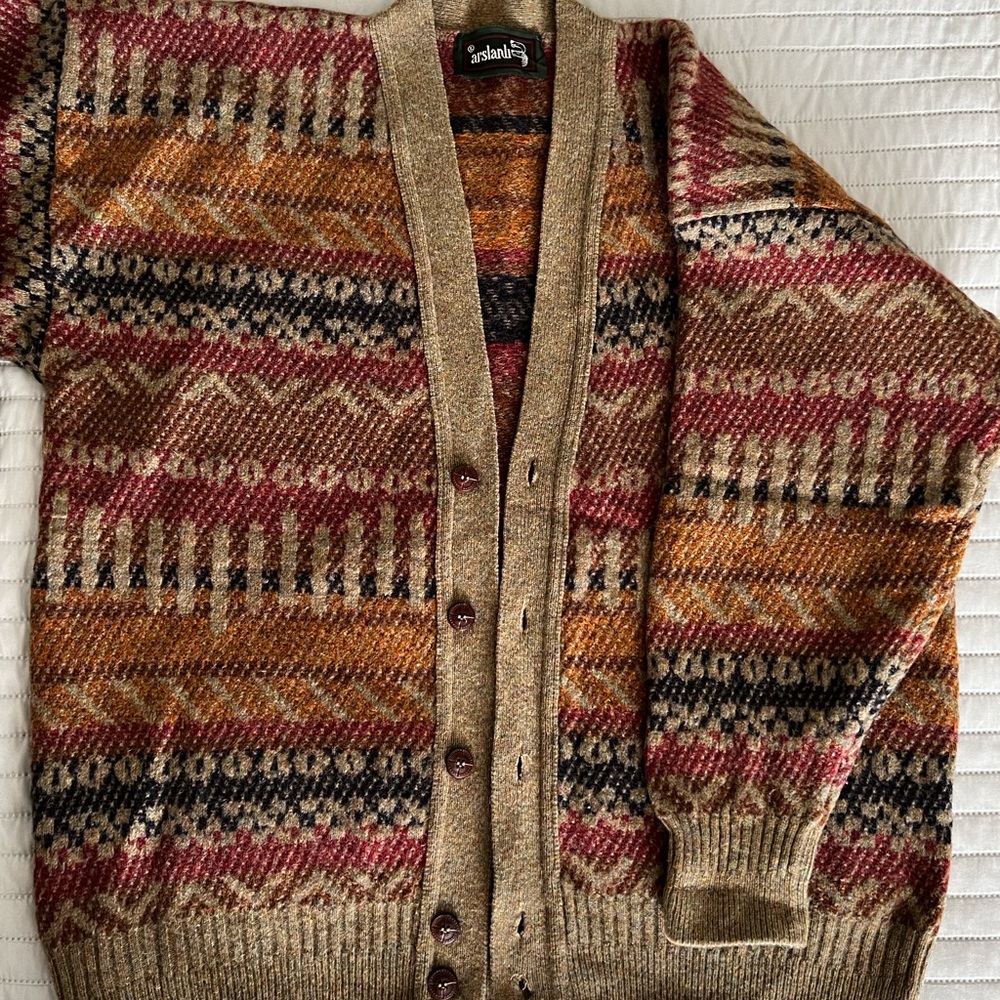 Cardigan, 100% wool, size M-L, multi color